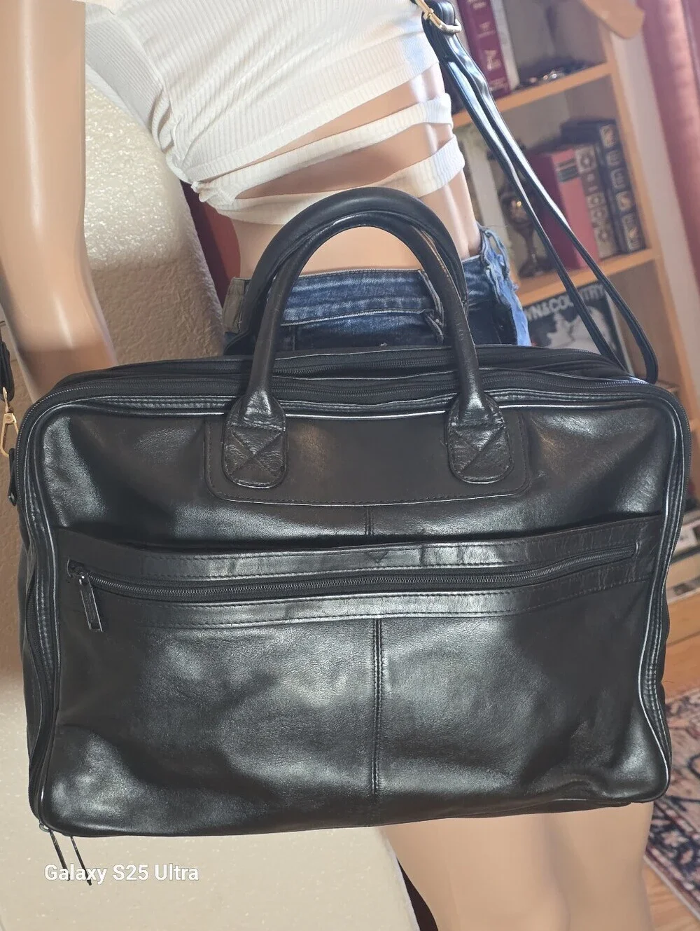 Vintage Genuine Leather Executive Briefcase / Laptop Bag - Black